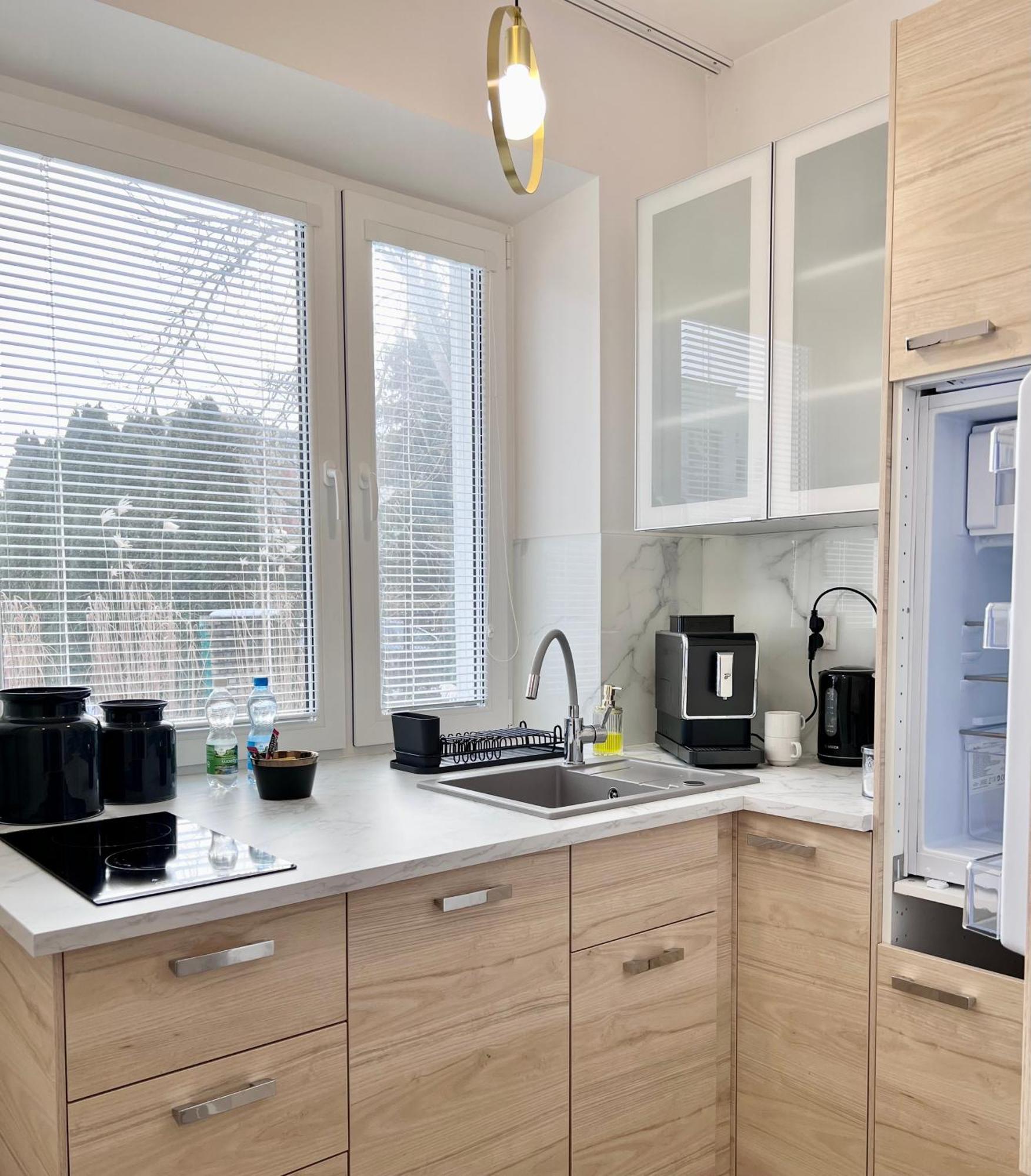 Apartamenty Pokoje Willa Bielany Варшава Экстерьер фото