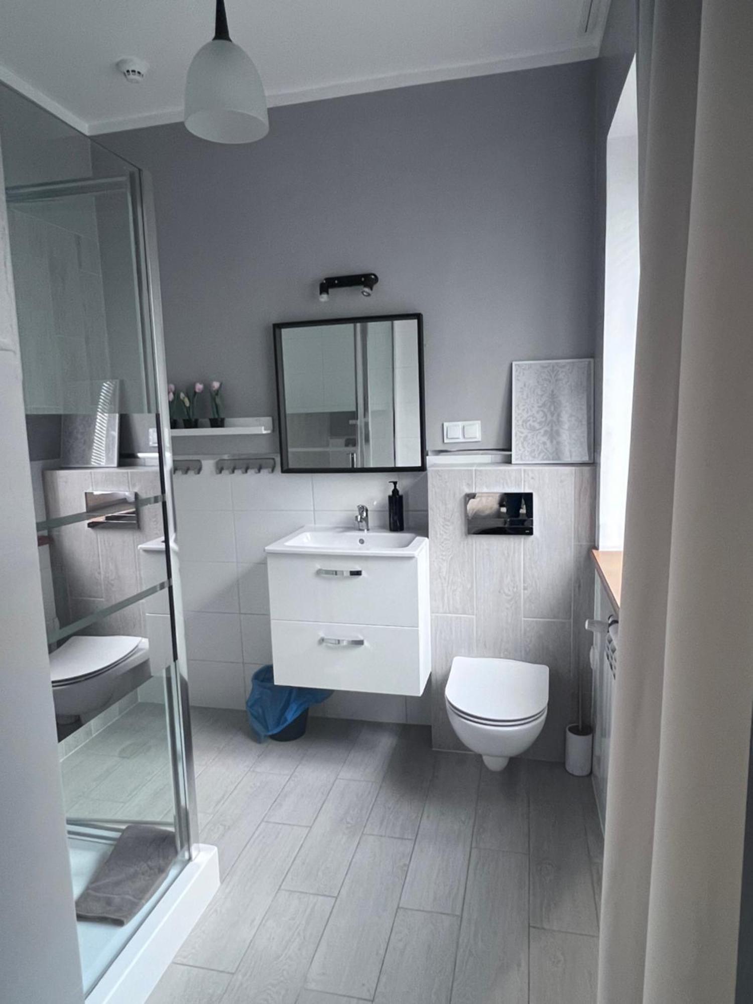 Apartamenty Pokoje Willa Bielany Варшава Экстерьер фото