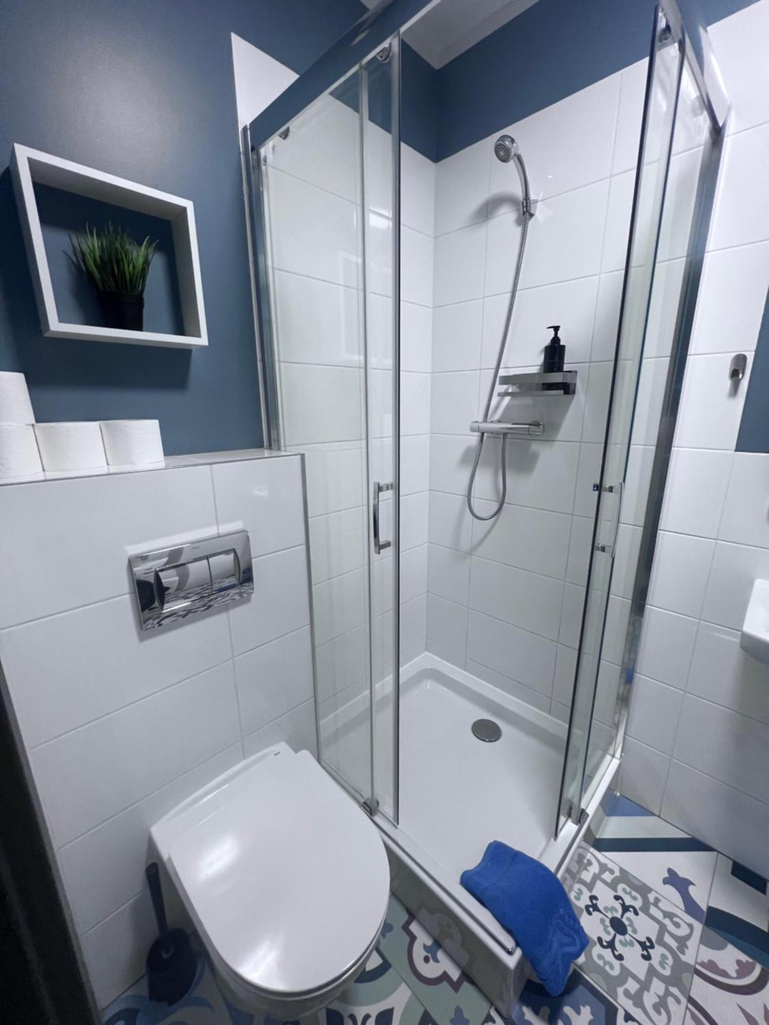 Apartamenty Pokoje Willa Bielany Варшава Экстерьер фото